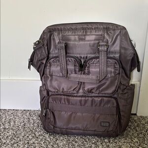 NWT Via 2 in Gunmetal Grey by Lug